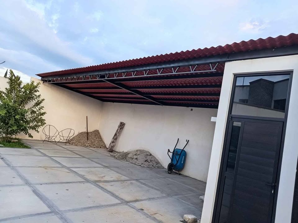 Estructuras metálicas para cocheras en Acapulco