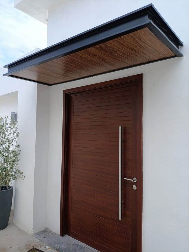 Pérgolas con deck sintético en Acapulco