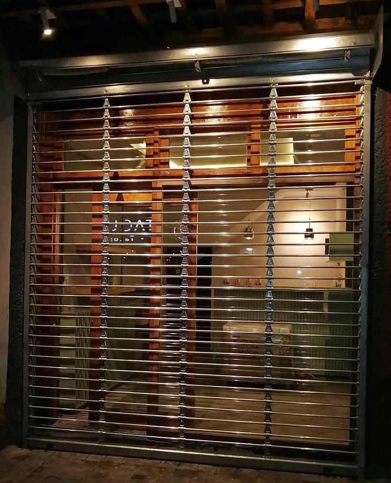 Cortinas de Acero para Locales Comerciales en Acapulco
