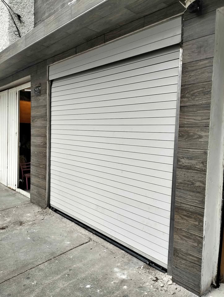 Servicio de cortinas de acero en Acapulco